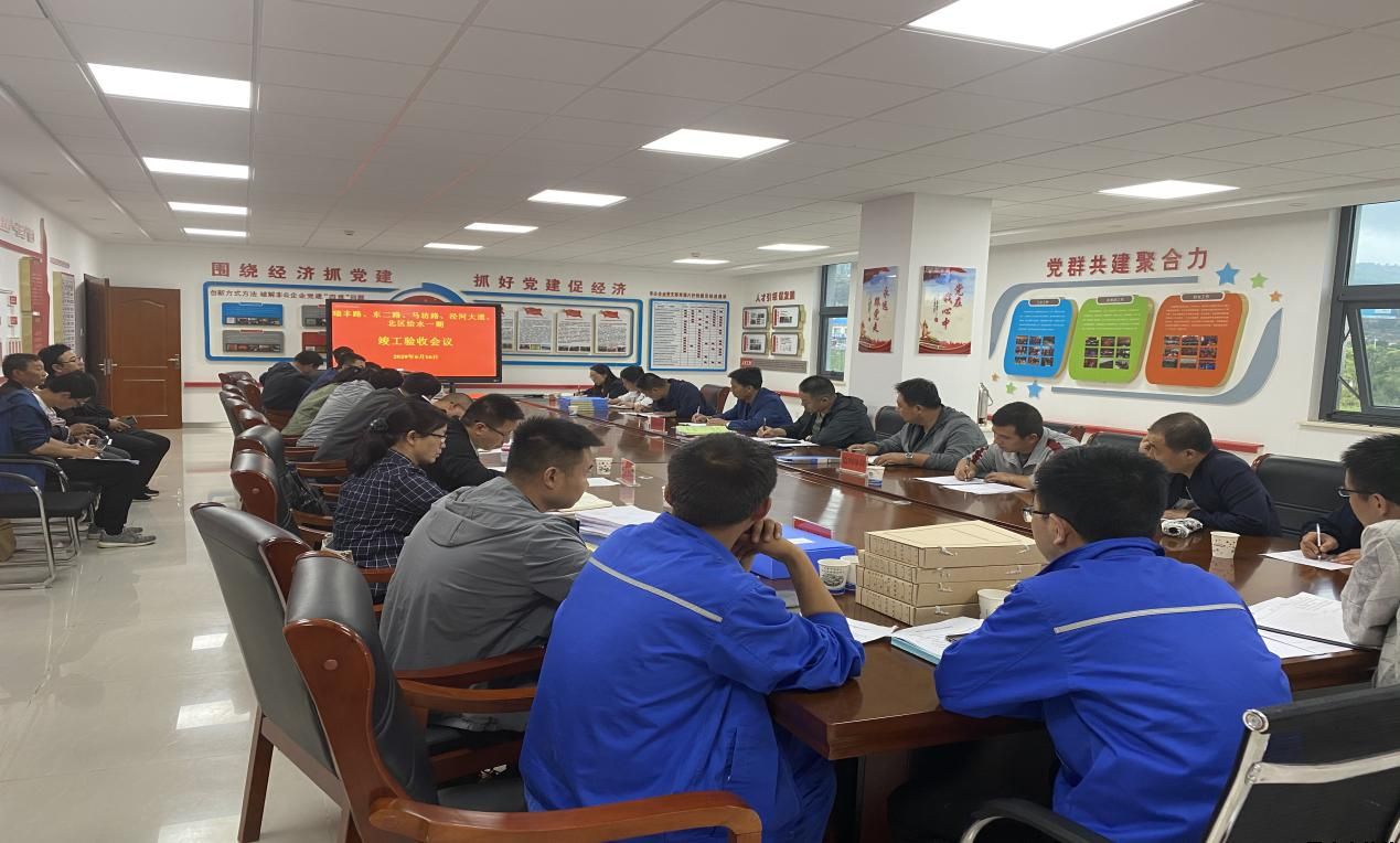 市質(zhì)監(jiān)站對瑞豐路、涇河大道、東二路（北段）、北區(qū)給水（一期）進行竣工驗收(圖2)