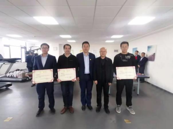 市產(chǎn)投集團(tuán)團(tuán)委舉辦球類聯(lián)誼比賽(圖3) 市產(chǎn)投集團(tuán)團(tuán)委舉辦球類聯(lián)誼比賽(圖3)