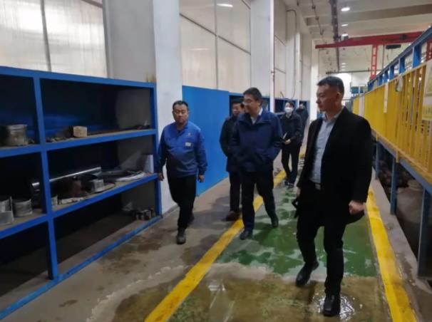 文明創(chuàng)建我先行——市產(chǎn)投集團(tuán)開展文明創(chuàng)建督查(圖2) 文明創(chuàng)建我先行——市產(chǎn)投集團(tuán)開展文明創(chuàng)建督查(圖2)