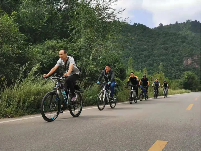 市產(chǎn)投集團打造“泓源紅”黨建品牌助推高質量發(fā)展(圖15) 市產(chǎn)投集團打造“泓源紅”黨建品牌助推高質量發(fā)展(圖15)