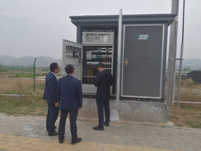 市產(chǎn)投集團宜浩園林公司開展“五一”節(jié)前安全檢查活動(圖2) 市產(chǎn)投集團宜浩園林公司開展“五一”節(jié)前安全檢查活動(圖2)